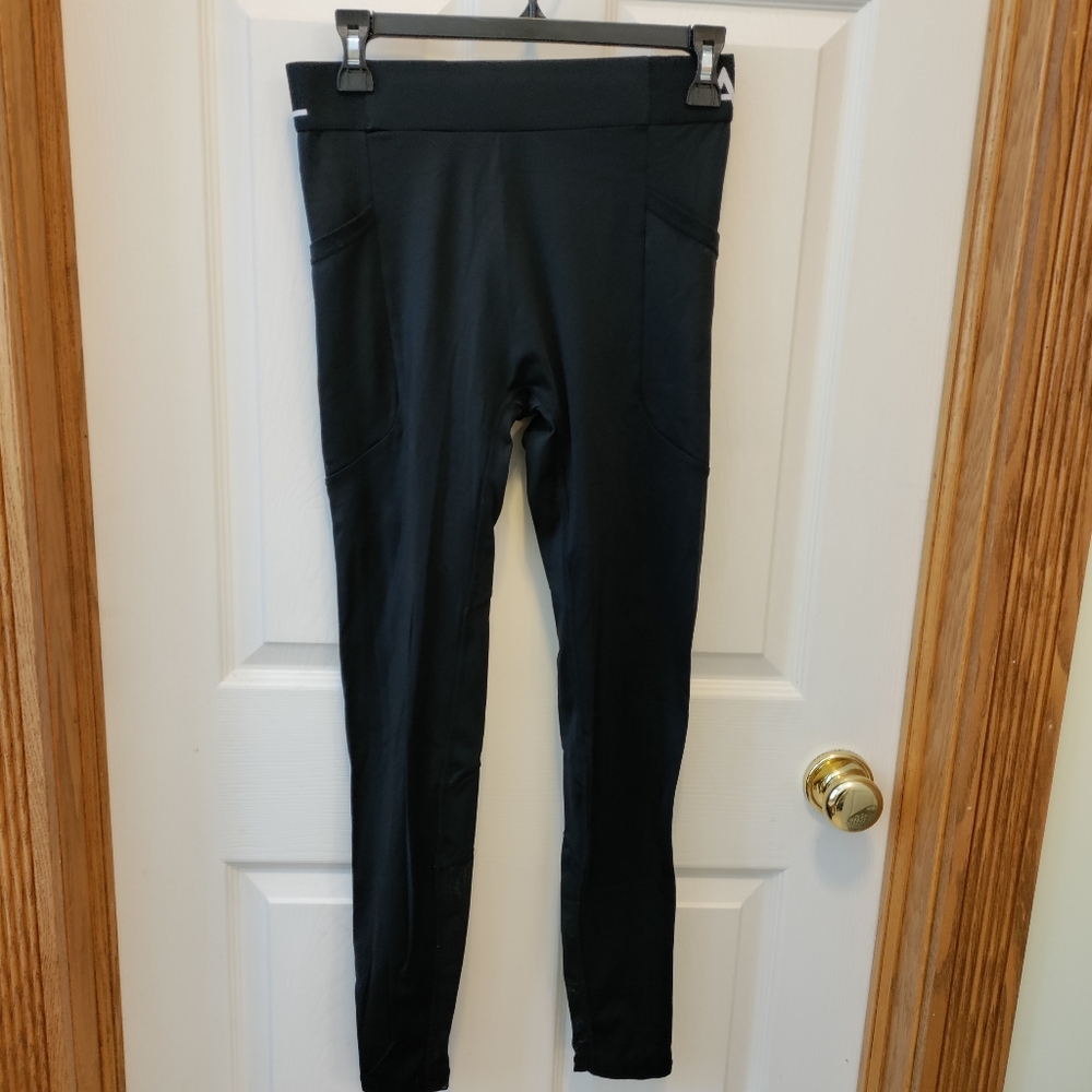 AYBL women's athletic black leggings  medium